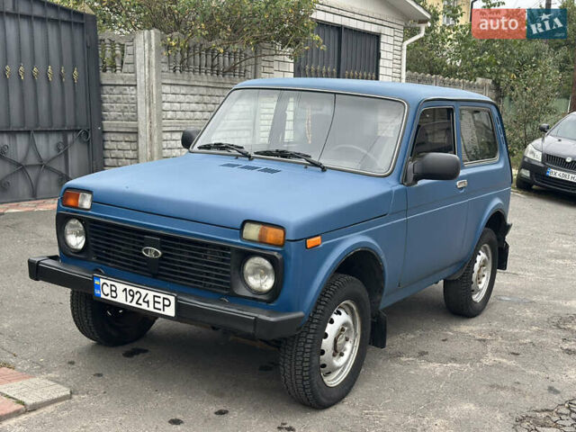 Синий ВАЗ 21214, объемом двигателя 1.69 л и пробегом 100 тыс. км за 3500 $, фото 1 на Automoto.ua