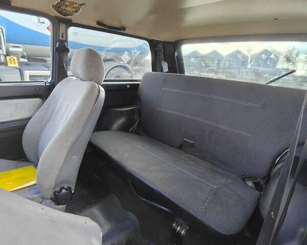 Синій ВАЗ 21214, об'ємом двигуна 1.7 л та пробігом 202 тис. км за 3800 $, фото 1 на Automoto.ua