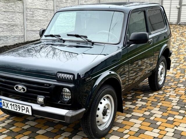 Зелений ВАЗ 21214, об'ємом двигуна 1.7 л та пробігом 75 тис. км за 6700 $, фото 1 на Automoto.ua