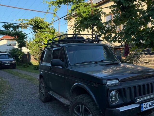 Зелений ВАЗ 21214, об'ємом двигуна 1.7 л та пробігом 2 тис. км за 3200 $, фото 1 на Automoto.ua