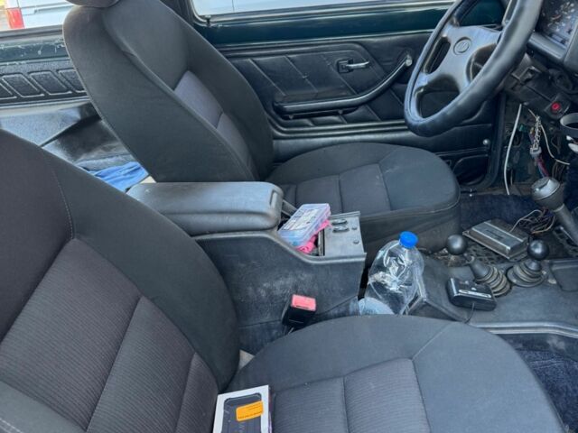 Зеленый ВАЗ 21214, объемом двигателя 1.7 л и пробегом 3 тыс. км за 2800 $, фото 1 на Automoto.ua