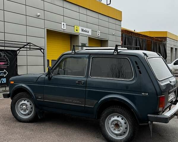 Зеленый ВАЗ 21214, объемом двигателя 1.7 л и пробегом 130 тыс. км за 2800 $, фото 1 на Automoto.ua