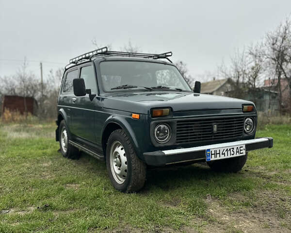 Зелений ВАЗ 21214, об'ємом двигуна 1.7 л та пробігом 105 тис. км за 4700 $, фото 1 на Automoto.ua