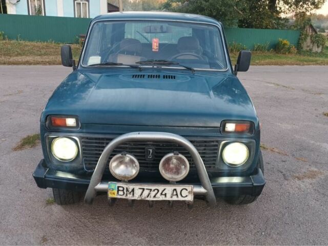 Зеленый ВАЗ 21214, объемом двигателя 1.7 л и пробегом 217 тыс. км за 2100 $, фото 1 на Automoto.ua