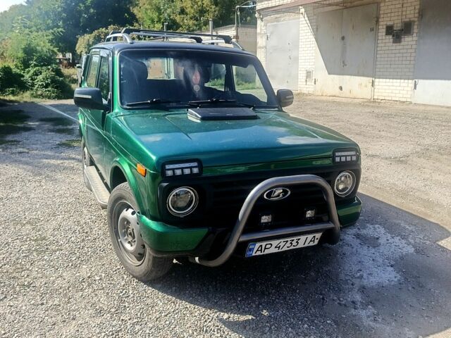 Зелений ВАЗ 21214, об'ємом двигуна 1.7 л та пробігом 12 тис. км за 5500 $, фото 1 на Automoto.ua