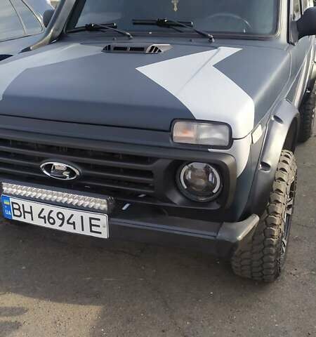 Зеленый ВАЗ 21214, объемом двигателя 1.7 л и пробегом 167 тыс. км за 6200 $, фото 1 на Automoto.ua