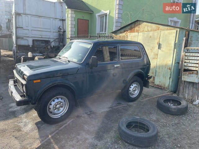 Зелений ВАЗ 21214, об'ємом двигуна 1.7 л та пробігом 54 тис. км за 4200 $, фото 1 на Automoto.ua