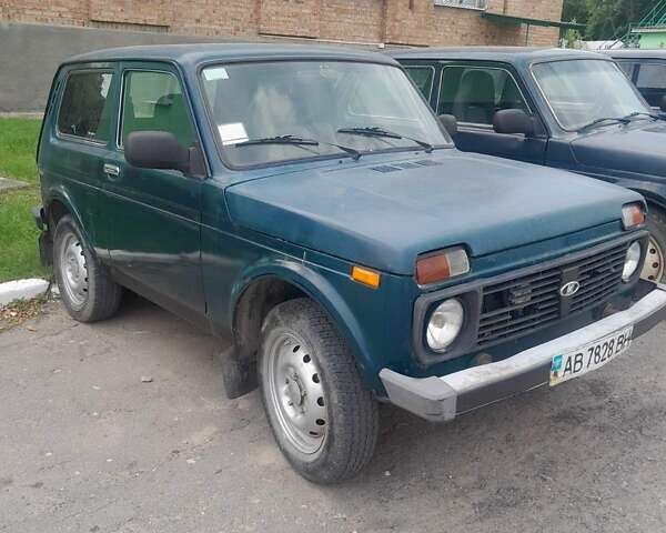 Зелений ВАЗ 21214, об'ємом двигуна 1.69 л та пробігом 428 тис. км за 3136 $, фото 1 на Automoto.ua