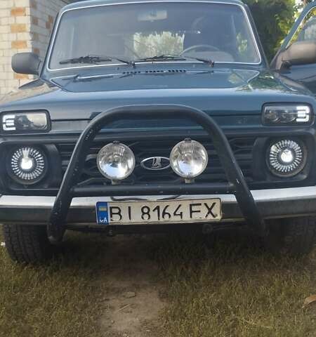 Зеленый ВАЗ 21214, объемом двигателя 1.69 л и пробегом 161 тыс. км за 5500 $, фото 1 на Automoto.ua