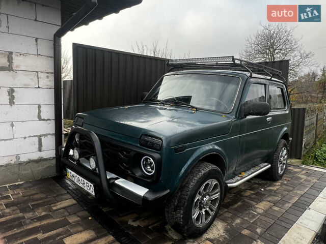 Зеленый ВАЗ 21214, объемом двигателя 1.69 л и пробегом 205 тыс. км за 3300 $, фото 1 на Automoto.ua