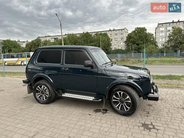 Зеленый ВАЗ 21214, объемом двигателя 1.69 л и пробегом 111 тыс. км за 7000 $, фото 1 на Automoto.ua