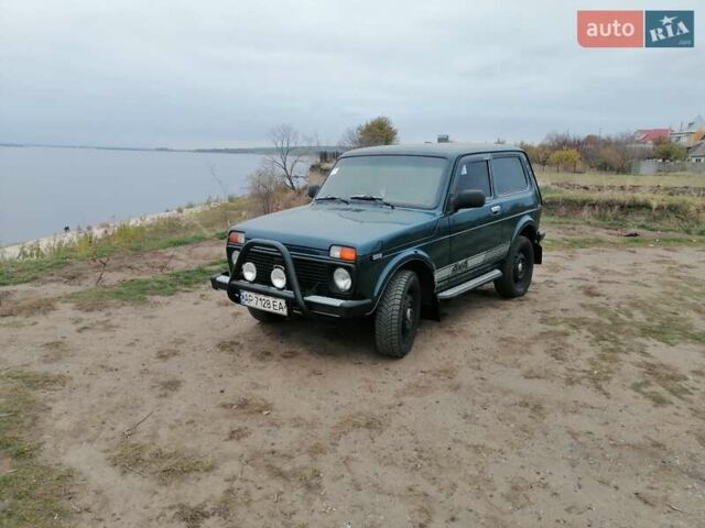 Зеленый ВАЗ 21214, объемом двигателя 1.69 л и пробегом 175 тыс. км за 4500 $, фото 1 на Automoto.ua