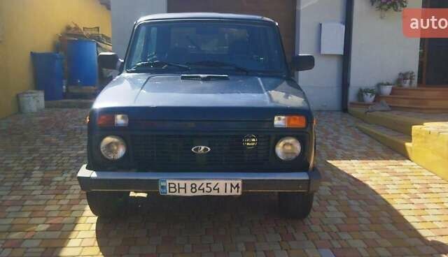 Зеленый ВАЗ 21214, объемом двигателя 1.7 л и пробегом 80 тыс. км за 3000 $, фото 1 на Automoto.ua