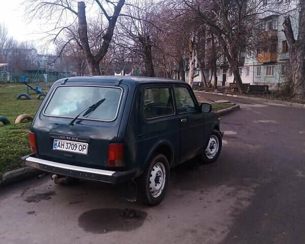 Зелений ВАЗ 21214, об'ємом двигуна 1.69 л та пробігом 155 тис. км за 3300 $, фото 1 на Automoto.ua