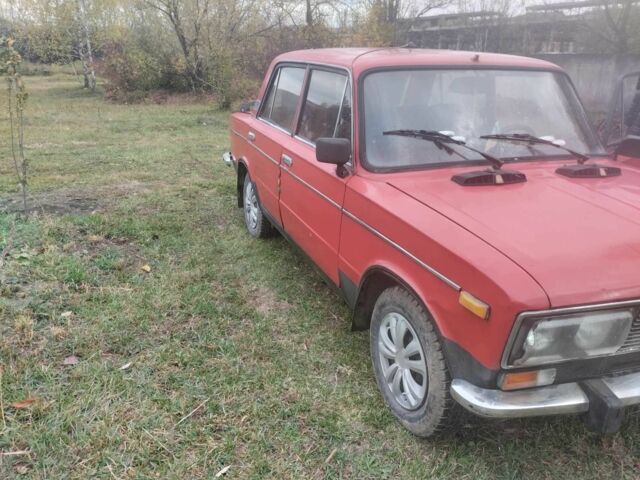 Красный ВАЗ 2123 Niva, объемом двигателя 1 л и пробегом 1000 тыс. км за 668 $, фото 1 на Automoto.ua
