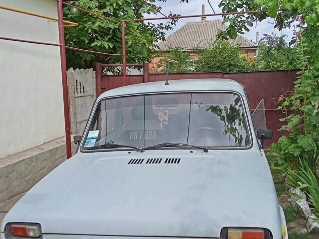 Сірий ВАЗ 2131 Нива, об'ємом двигуна 1 л та пробігом 100 тис. км за 1600 $, фото 1 на Automoto.ua