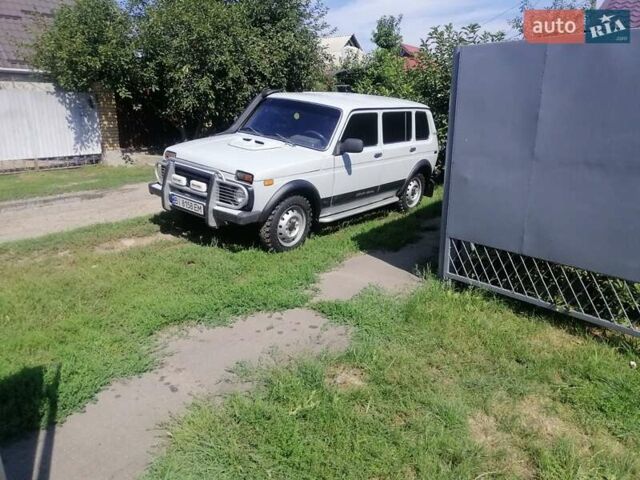 Серый ВАЗ 2131 Нива, объемом двигателя 1.69 л и пробегом 123 тыс. км за 5000 $, фото 1 на Automoto.ua