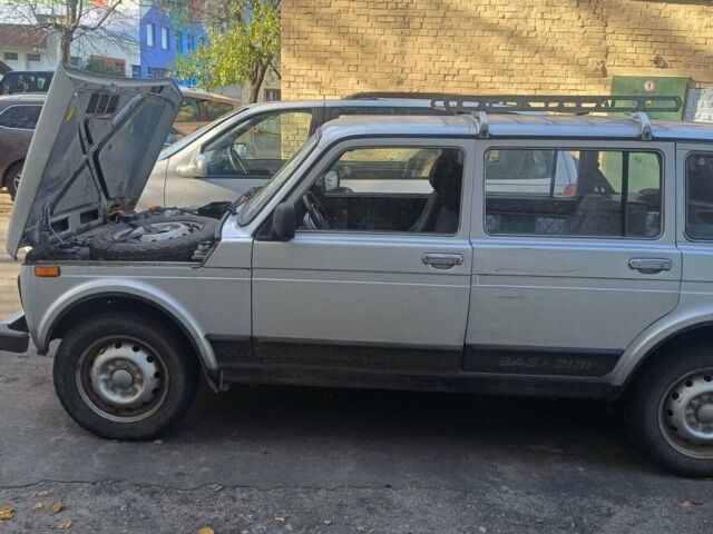 Сірий ВАЗ 2131 Нива, об'ємом двигуна 1.69 л та пробігом 33 тис. км за 7000 $, фото 1 на Automoto.ua