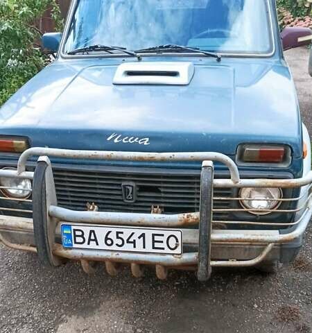 Зелений ВАЗ 2131 Нива, об'ємом двигуна 1.7 л та пробігом 50 тис. км за 3200 $, фото 1 на Automoto.ua