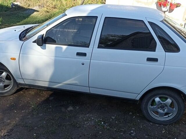 Білий ВАЗ 2170 Priora, об'ємом двигуна 1.6 л та пробігом 137 тис. км за 2810 $, фото 1 на Automoto.ua