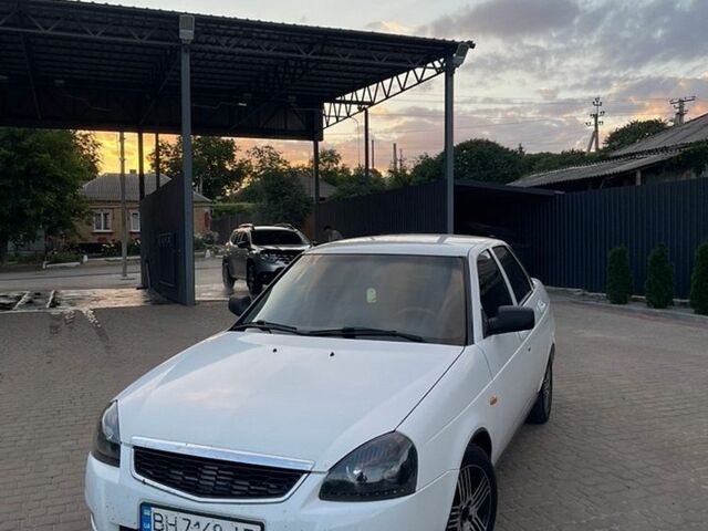 Белый ВАЗ 2170 Priora, объемом двигателя 1.6 л и пробегом 146 тыс. км за 4100 $, фото 1 на Automoto.ua