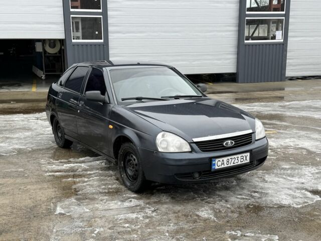 Черный ВАЗ 2170 Priora, объемом двигателя 1.6 л и пробегом 180 тыс. км за 1750 $, фото 1 на Automoto.ua