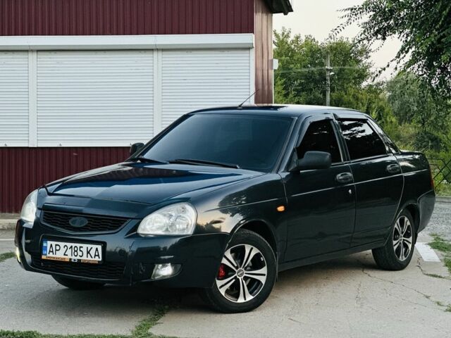 Черный ВАЗ 2170 Priora, объемом двигателя 1.6 л и пробегом 250 тыс. км за 3100 $, фото 1 на Automoto.ua