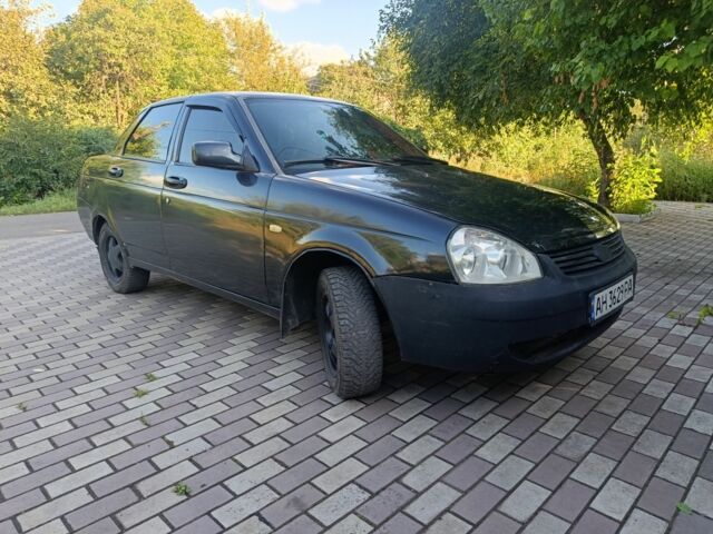 Черный ВАЗ 2170 Priora, объемом двигателя 1.6 л и пробегом 255 тыс. км за 1170 $, фото 1 на Automoto.ua