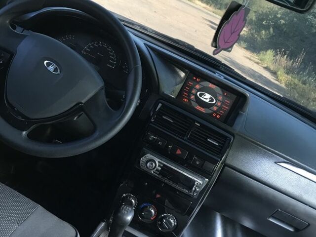 Чорний ВАЗ 2170 Priora, об'ємом двигуна 1.6 л та пробігом 149 тис. км за 3650 $, фото 1 на Automoto.ua