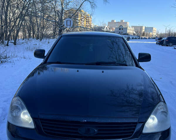 Черный ВАЗ 2170 Priora, объемом двигателя 1.6 л и пробегом 174 тыс. км за 2850 $, фото 1 на Automoto.ua