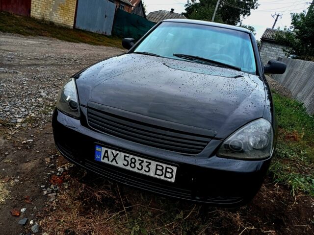 Чорний ВАЗ 2170 Priora, об'ємом двигуна 1.6 л та пробігом 300 тис. км за 1900 $, фото 1 на Automoto.ua