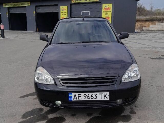 Чорний ВАЗ 2170 Priora, об'ємом двигуна 0 л та пробігом 266 тис. км за 2100 $, фото 1 на Automoto.ua