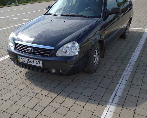 Черный ВАЗ 2170 Priora, объемом двигателя 1.6 л и пробегом 180 тыс. км за 2999 $, фото 1 на Automoto.ua