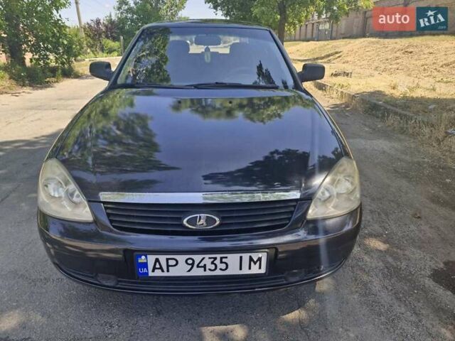 Черный ВАЗ 2170 Priora, объемом двигателя 1.6 л и пробегом 188 тыс. км за 1999 $, фото 1 на Automoto.ua