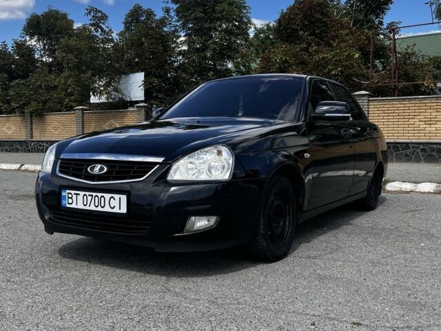 Черный ВАЗ 2170 Priora, объемом двигателя 1.6 л и пробегом 200 тыс. км за 3199 $, фото 1 на Automoto.ua