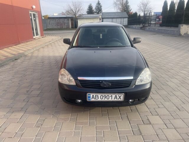 Черный ВАЗ 2170 Priora, объемом двигателя 1.6 л и пробегом 240 тыс. км за 1750 $, фото 1 на Automoto.ua
