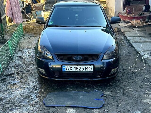Чорний ВАЗ 2170 Priora, об'ємом двигуна 1.6 л та пробігом 226 тис. км за 1620 $, фото 1 на Automoto.ua
