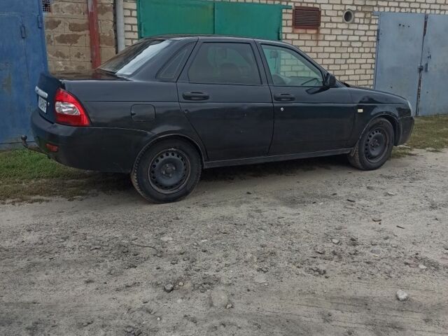 Чорний ВАЗ 2170 Priora, об'ємом двигуна 1.6 л та пробігом 250 тис. км за 1704 $, фото 1 на Automoto.ua