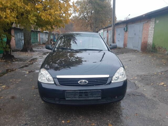 Черный ВАЗ 2170 Priora, объемом двигателя 1.6 л и пробегом 180 тыс. км за 2300 $, фото 1 на Automoto.ua