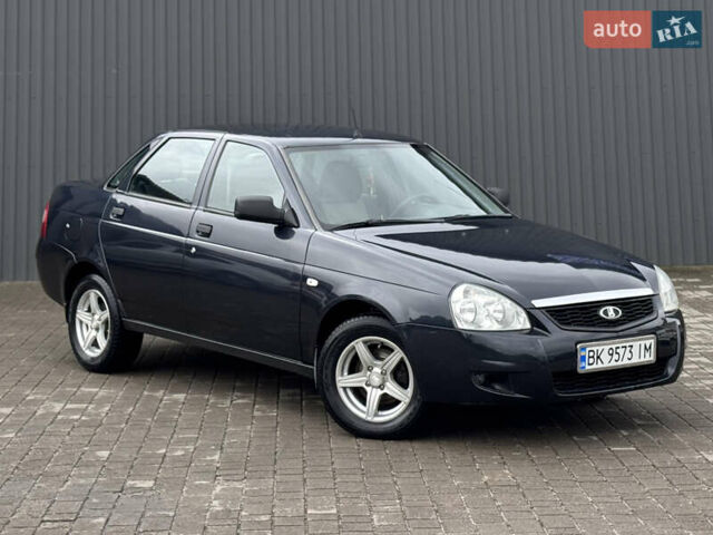 Черный ВАЗ 2170 Priora, объемом двигателя 1.6 л и пробегом 170 тыс. км за 2500 $, фото 1 на Automoto.ua
