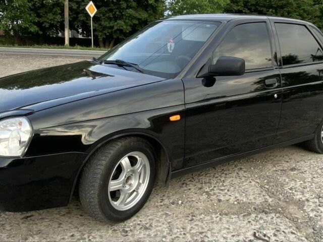 Черный ВАЗ 2170 Priora, объемом двигателя 1.6 л и пробегом 145 тыс. км за 3100 $, фото 1 на Automoto.ua