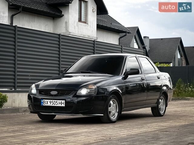 Черный ВАЗ 2170 Priora, объемом двигателя 1.6 л и пробегом 150 тыс. км за 2050 $, фото 1 на Automoto.ua