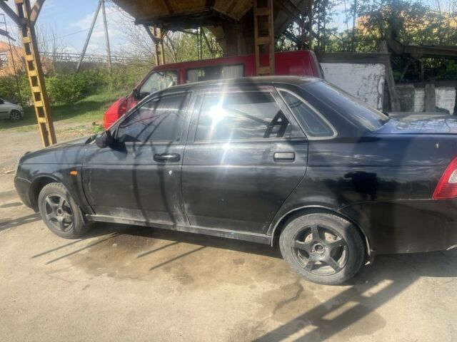 Чорний ВАЗ 2170 Priora, об'ємом двигуна 0 л та пробігом 180 тис. км за 2000 $, фото 1 на Automoto.ua