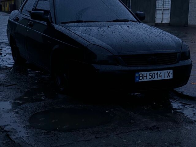 Черный ВАЗ 2170 Priora, объемом двигателя 1.6 л и пробегом 180 тыс. км за 2000 $, фото 1 на Automoto.ua