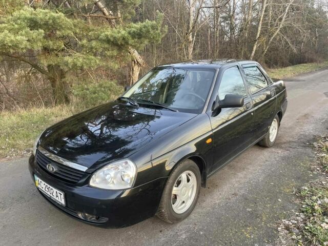 Чорний ВАЗ 2170 Priora, об'ємом двигуна 1.6 л та пробігом 157 тис. км за 3500 $, фото 1 на Automoto.ua