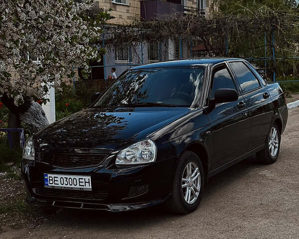 Черный ВАЗ 2170 Priora, объемом двигателя 1.6 л и пробегом 132 тыс. км за 3600 $, фото 1 на Automoto.ua
