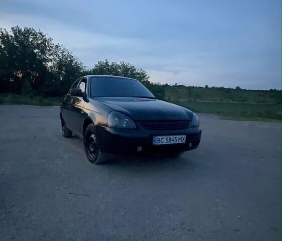 Чорний ВАЗ 2170 Priora, об'ємом двигуна 1.6 л та пробігом 250 тис. км за 2200 $, фото 1 на Automoto.ua
