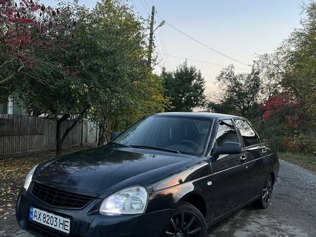 Чорний ВАЗ 2170 Priora, об'ємом двигуна 1.6 л та пробігом 180 тис. км за 2401 $, фото 1 на Automoto.ua