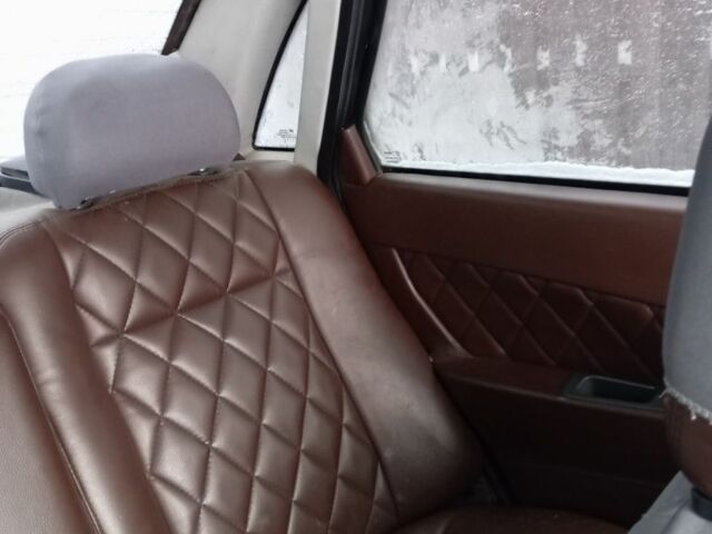 Чорний ВАЗ 2170 Priora, об'ємом двигуна 1.6 л та пробігом 160 тис. км за 1648 $, фото 1 на Automoto.ua