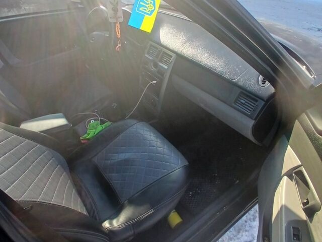 Чорний ВАЗ 2170 Priora, об'ємом двигуна 1.6 л та пробігом 182 тис. км за 1800 $, фото 1 на Automoto.ua